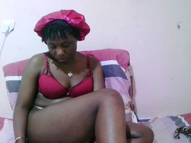 sexxy-freaky live cam on BongaCams