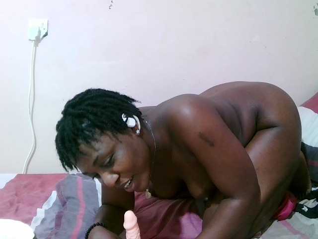 sexxy-freaky