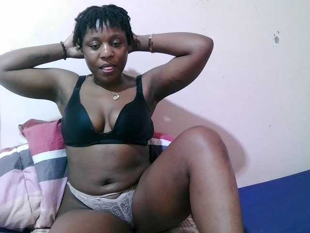 sexxy-freaky live cam preview