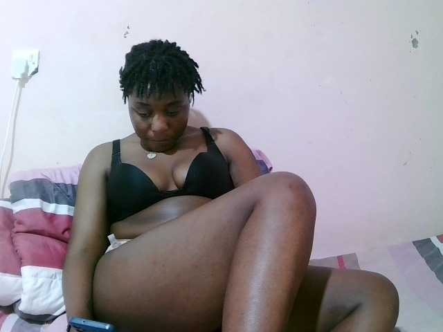 sexxy-freaky live cam preview