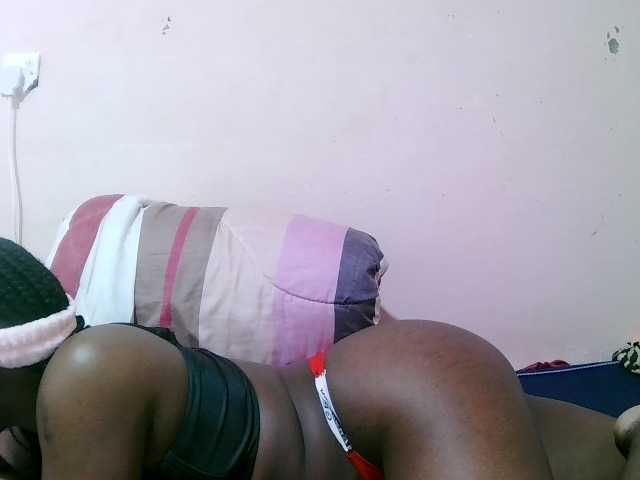 sexxy-freaky live cam on BongaCams