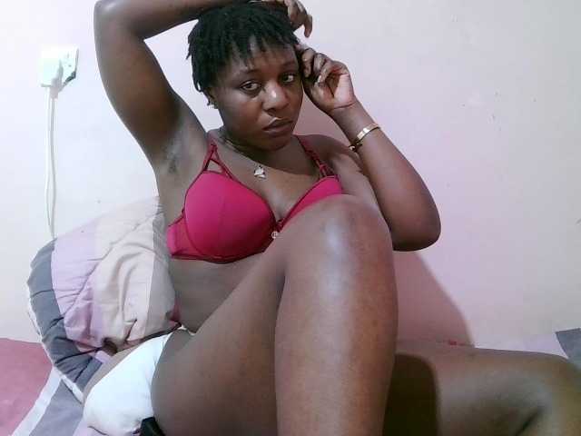 sexxy-freaky live cam on BongaCams