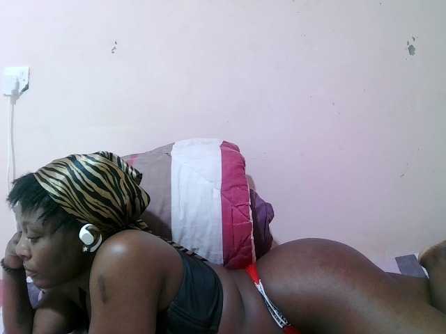sexxy-freaky live cam on BongaCams
