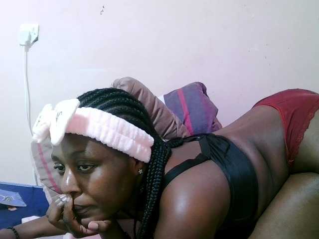 sexxy-freaky live cam on BongaCams