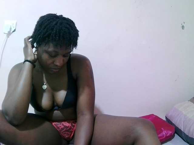 sexxy-freaky live cam on BongaCams