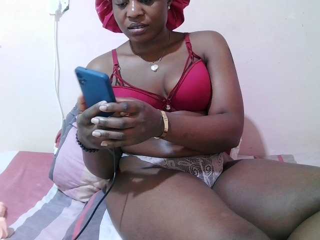 sexxy-freaky live cam on BongaCams