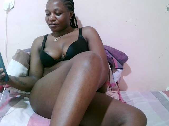sexxy-freaky live cam on BongaCams