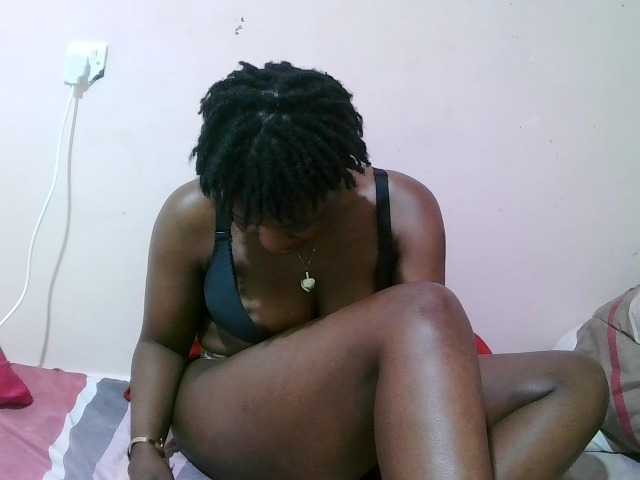 sexxy-freaky live cam on BongaCams