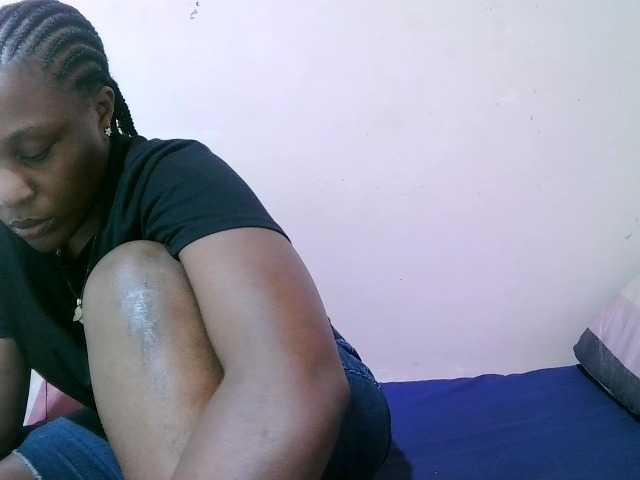 sexxy-freaky live cam on BongaCams