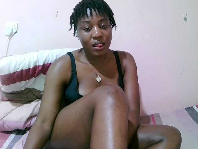 sexxy-freaky live cam preview