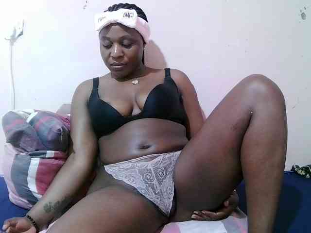 sexxy-freaky