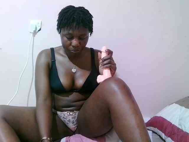 sexxy-freaky