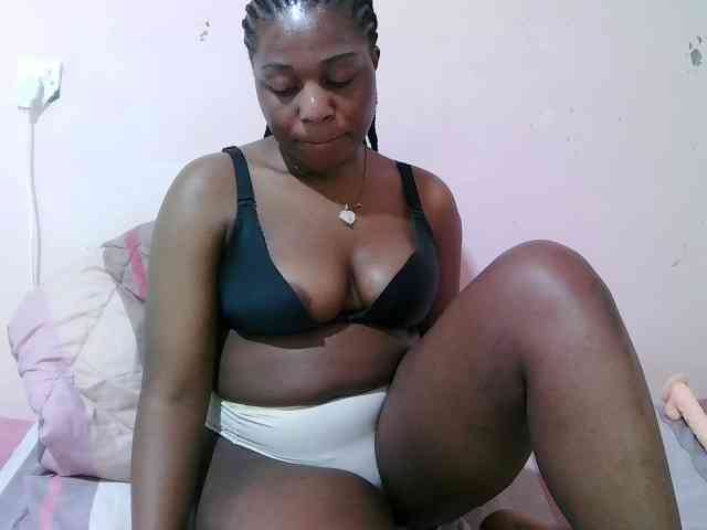 sexxy-freaky