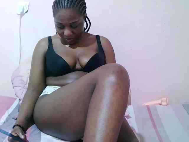 sexxy-freaky