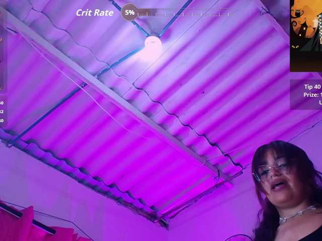 le modèle Tatiana-Moretti est en webcam porno dans un show sur le site bongacams, il possède les tags suivants: Latino/Hispanic,Brunette,Shaved