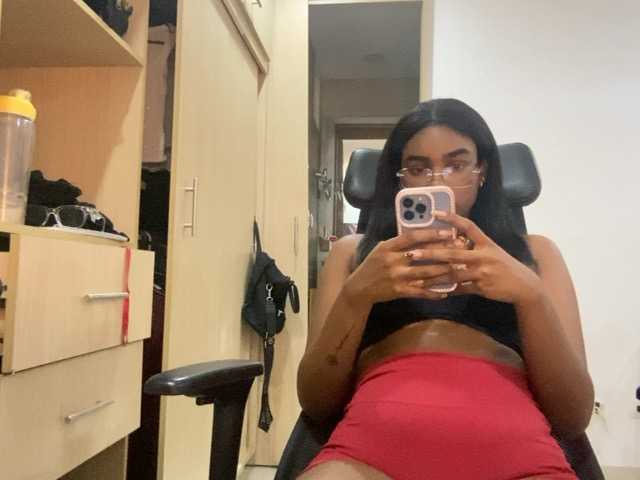 Lilavibesa live cam on BongaCams