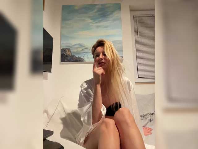 Diomedi live cam on BongaCams