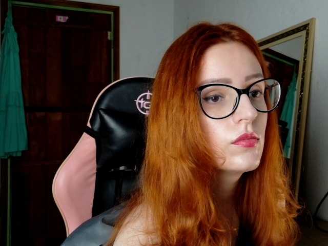 astridbourbon live cam preview