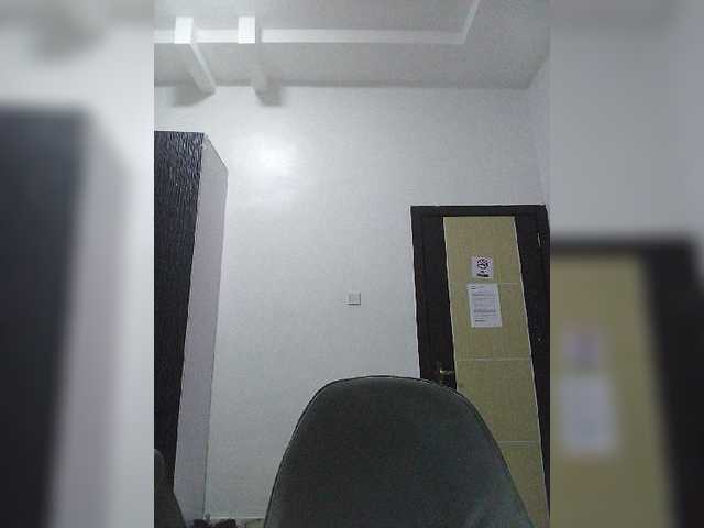 Irresistibleprincess live cam preview