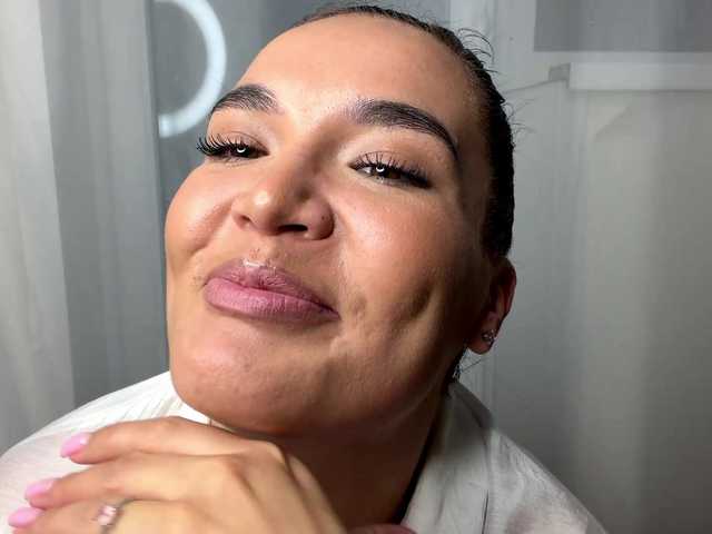ElyTouch live cam on BongaCams
