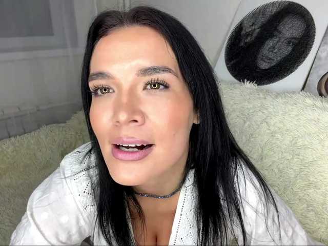 ElyTouch live cam on BongaCams