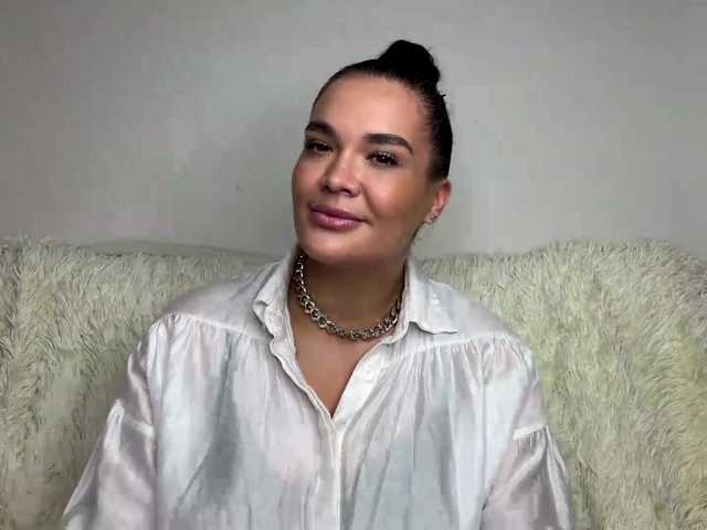 ElyTouch live cam on BongaCams