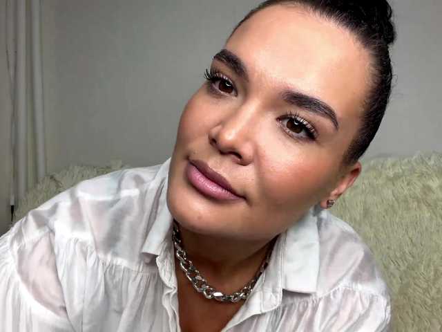ElyTouch live cam on BongaCams