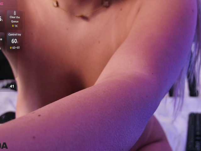 LorraineTease live cam on BongaCams