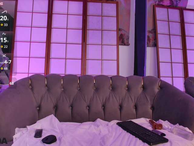 LorraineTease live cam on BongaCams
