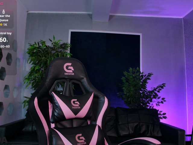 LorraineTease live cam on BongaCams