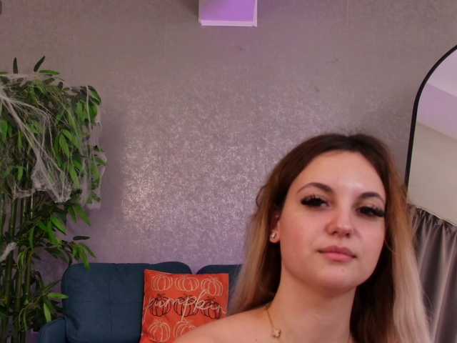 LorraineTease live cam on BongaCams