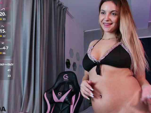 LorraineTease