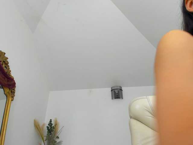 AlyssaElla live cam on BongaCams