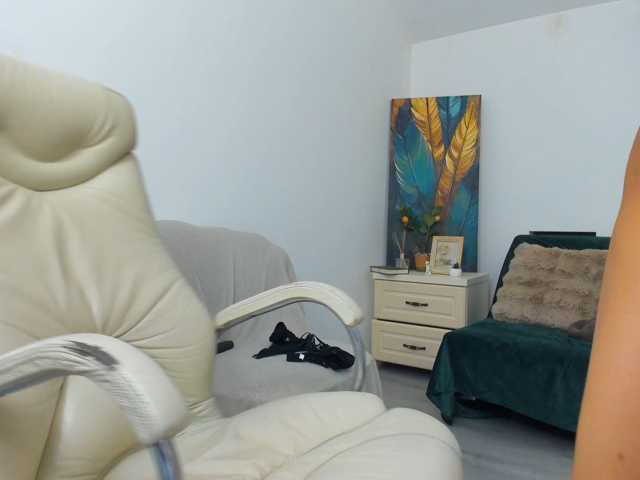 AlyssaElla, en vivo ahora en BongaCams