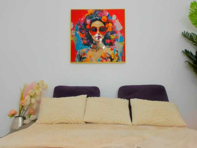 NathyLexxy live cam on BongaCams