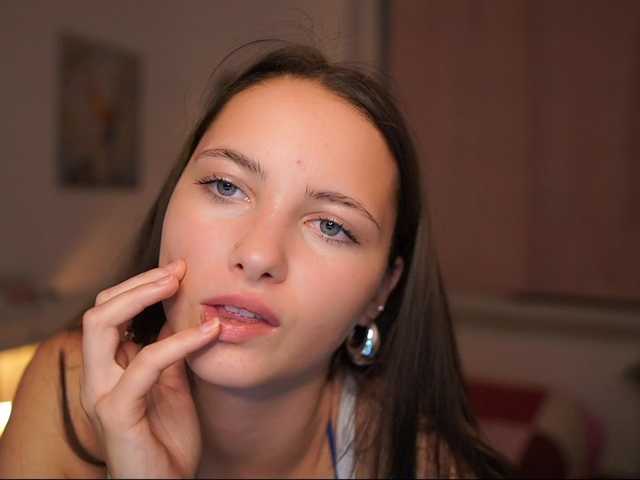 AnitaOcean18 live cam on BongaCams