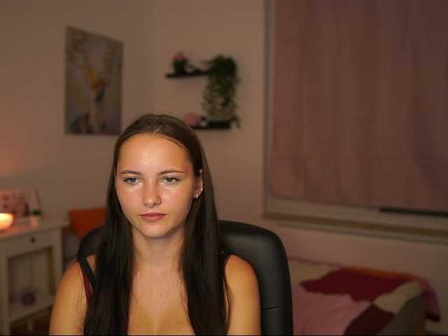 AnitaOcean18 live cam preview
