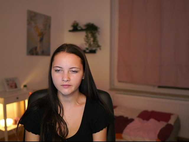 AnitaOcean18 live cam preview