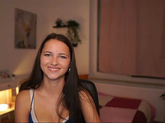 AnitaOcean18 live cam on BongaCams