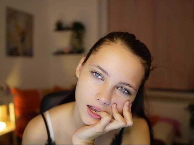 AnitaOcean18 live cam on BongaCams