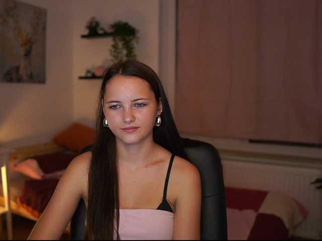 AnitaOcean18 live cam preview