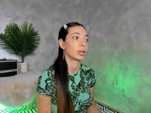 LaylaKristal LaylaKristal