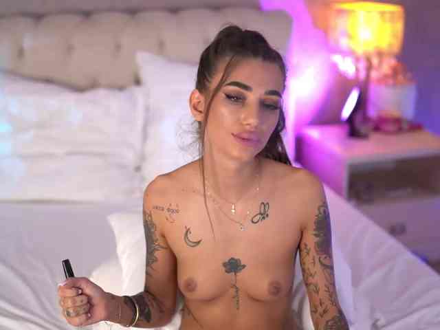AlessiaHart