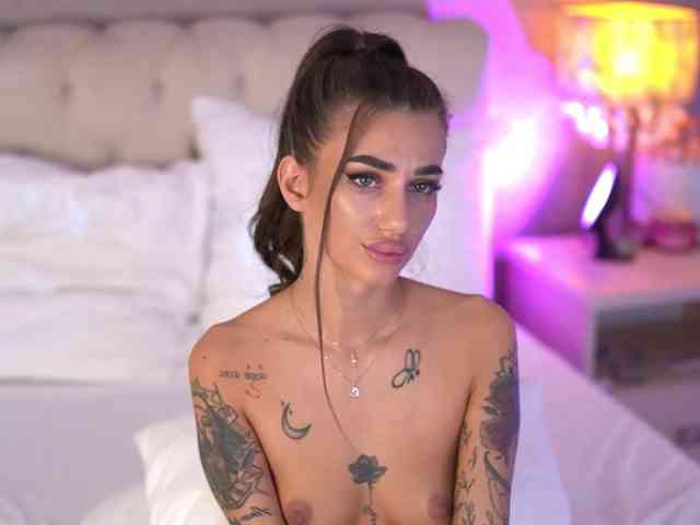 AlessiaHart