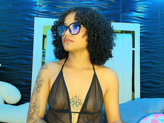 Perla-Brunettte