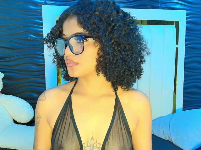 Perla-Brunettte