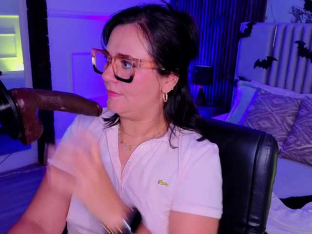 Sienarosewood live cam on BongaCams