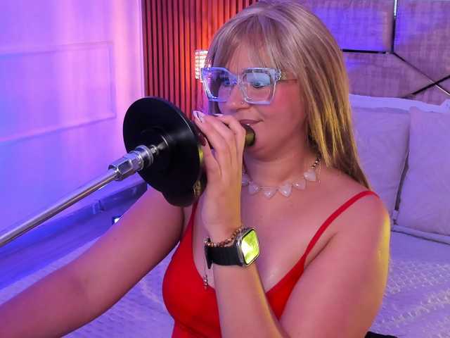 Sienarosewood, en vivo ahora en BongaCams