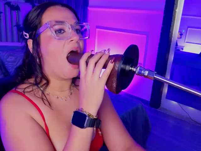 Sienarosewood live cam on BongaCams