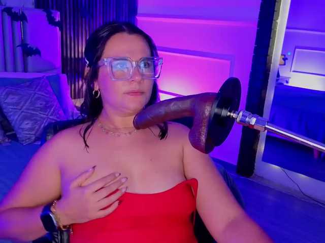 Sienarosewood live cam on BongaCams
